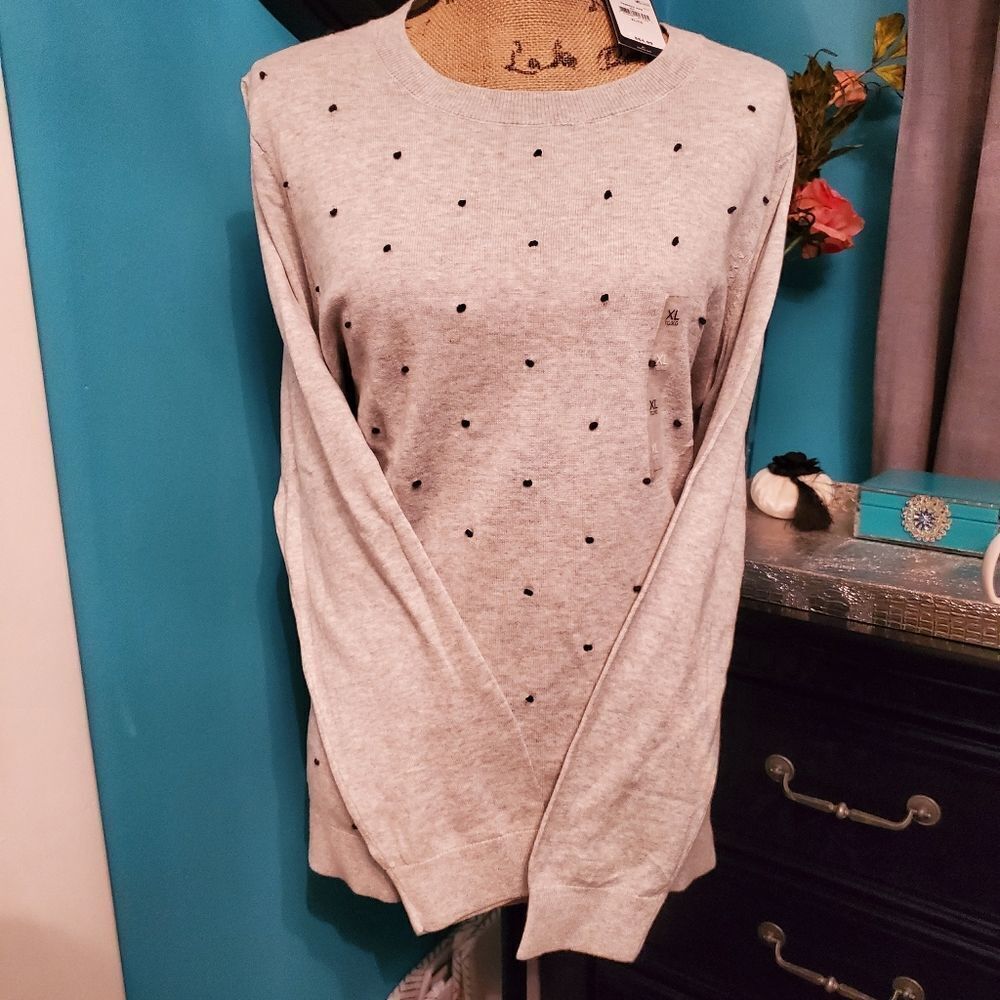 Tommy Hilfiger Super Soft & Cozy Gray Bobble Sweater - Picture 3 of 12